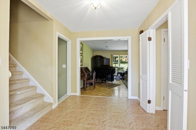 17 Edgewood Ave N, West Orange Twp., NJ 07052