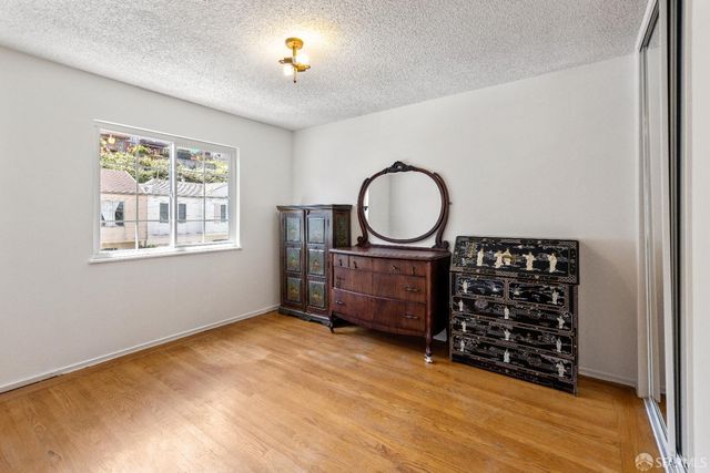 917 Rolph Street, San Francisco, CA 94112