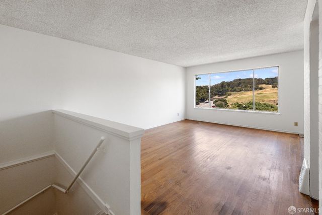 917 Rolph Street, San Francisco, CA 94112