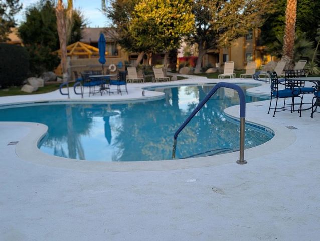 48255 Monroe Street 6, Indio, CA 92201