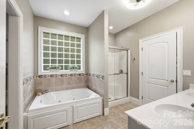 1220 Grun Augen Drive, Richburg, SC 29729