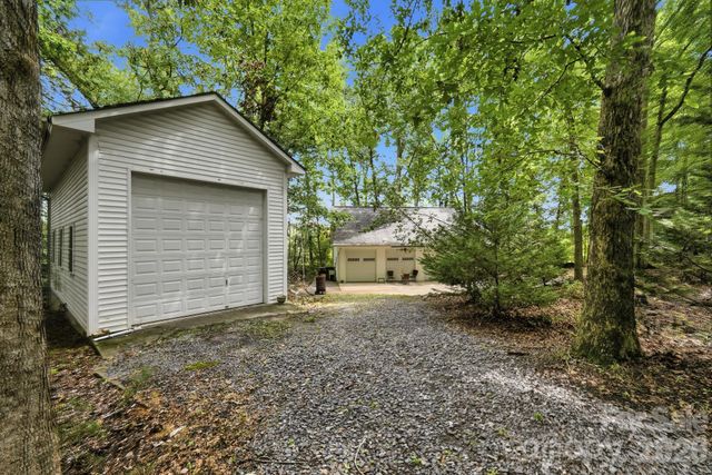 1220 Grun Augen Drive, Richburg, SC 29729