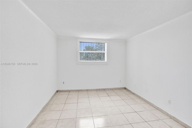 606 W 81st Street 323, Hialeah, FL 33014