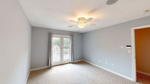 660 Thacher 14-02, Attleboro, MA 02703