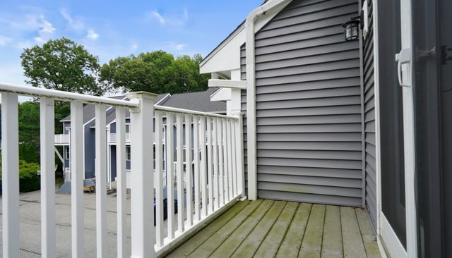 660 Thacher 14-02, Attleboro, MA 02703