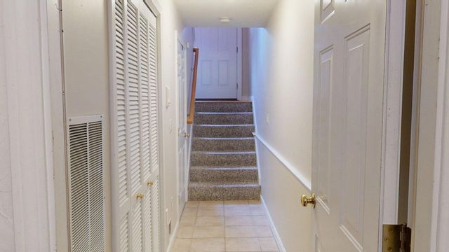 660 Thacher 14-02, Attleboro, MA 02703