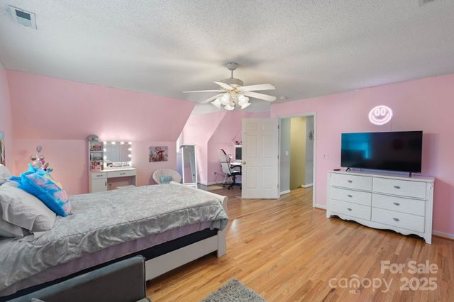 241 Taylor Circle, Granite Falls, NC 28630