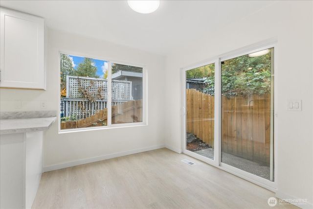 422 E Titus, Kent, WA 98030