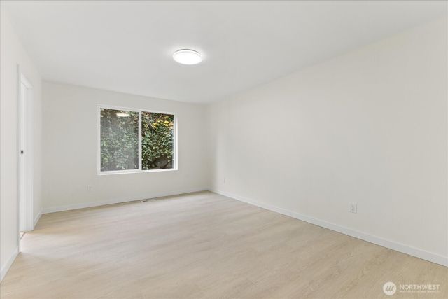 422 E Titus, Kent, WA 98030