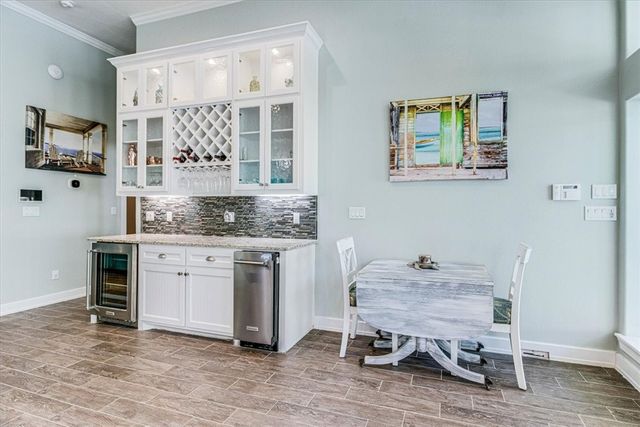 827 Oceanside, Port Aransas, TX 78373