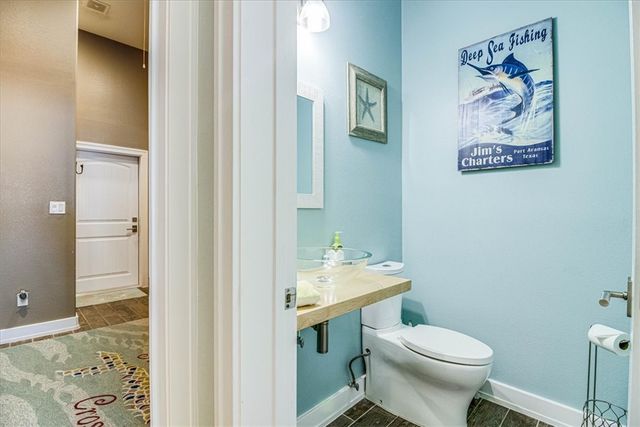 827 Oceanside, Port Aransas, TX 78373
