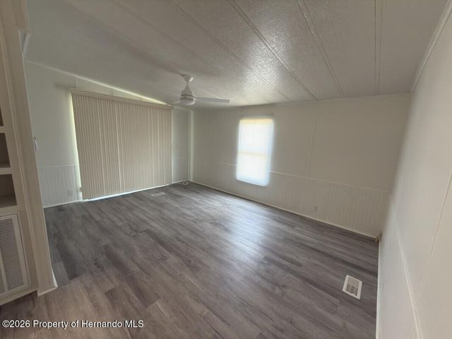 16131 Brookridge Boulevard, Brooksville, FL 34613