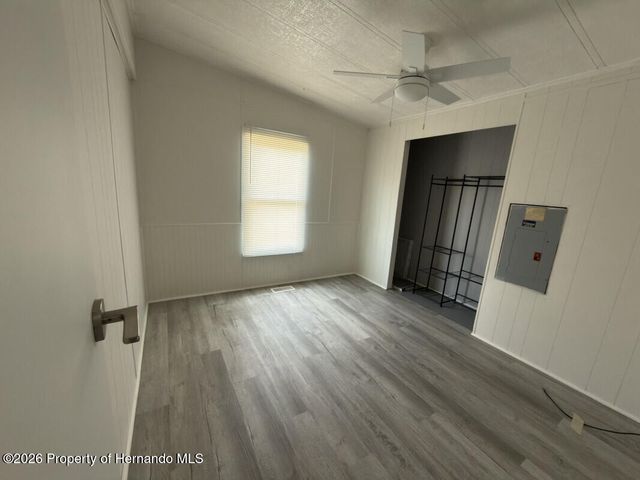 16131 Brookridge Boulevard, Brooksville, FL 34613