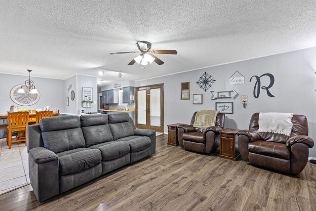 3026 Arapaho Road, Commerce, TX 75428
