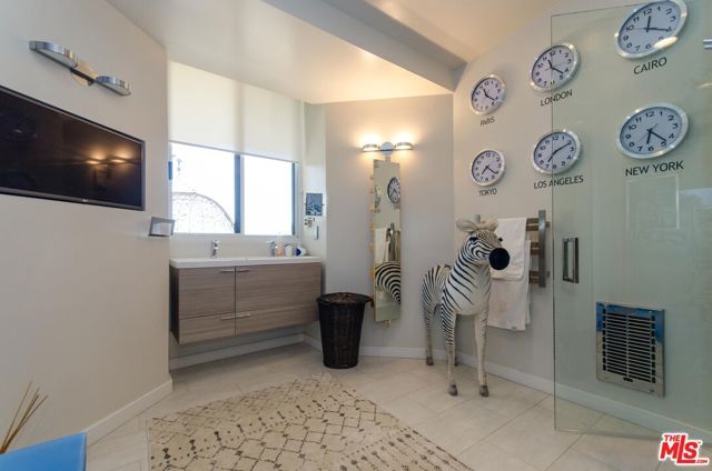 510 Leslie Lane B, Beverly Hills, CA 90210