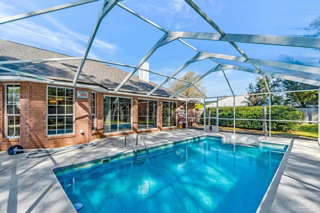 9320 Bell Ridge Dr, Pensacola, FL 32526