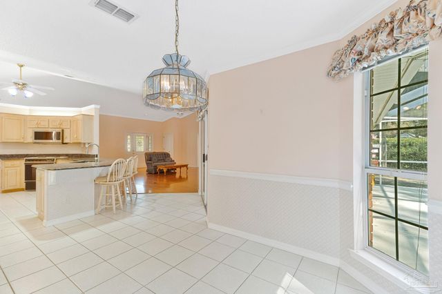 9320 Bell Ridge Dr, Pensacola, FL 32526