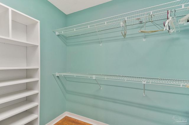 9320 Bell Ridge Dr, Pensacola, FL 32526