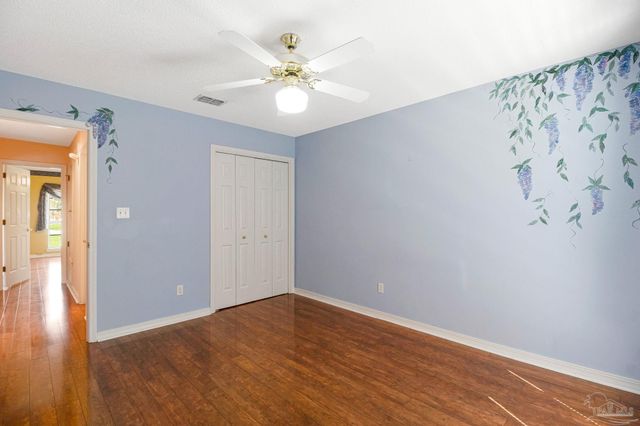 9320 Bell Ridge Dr, Pensacola, FL 32526