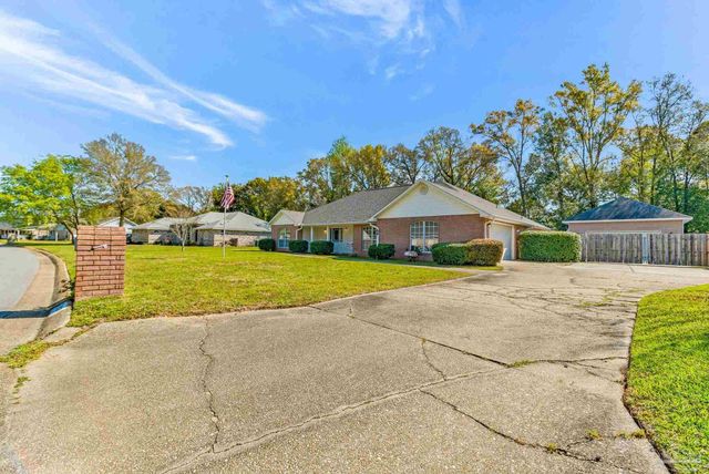 9320 Bell Ridge Dr, Pensacola, FL 32526