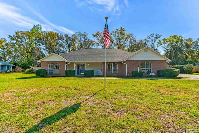 9320 Bell Ridge Dr, Pensacola, FL 32526