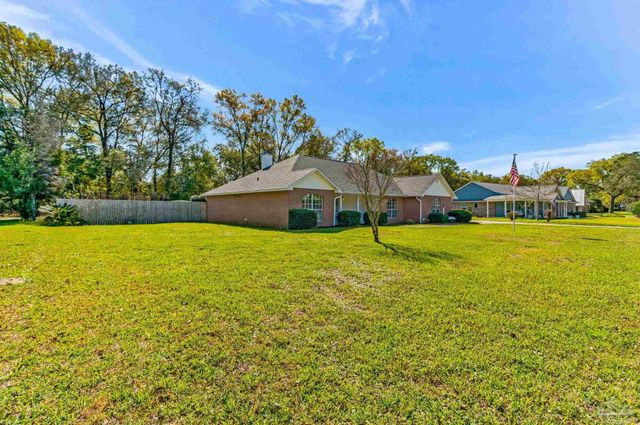 9320 Bell Ridge Dr, Pensacola, FL 32526