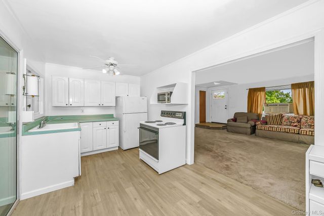 246 Columbus Avenue, West Babylon, NY 11704