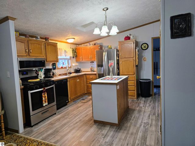 3085 Merrill Lake Drive, Sears, MI 49679