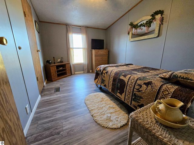 3085 Merrill Lake Drive, Sears, MI 49679