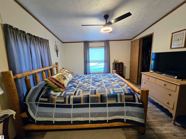 3085 Merrill Lake Drive, Sears, MI 49679