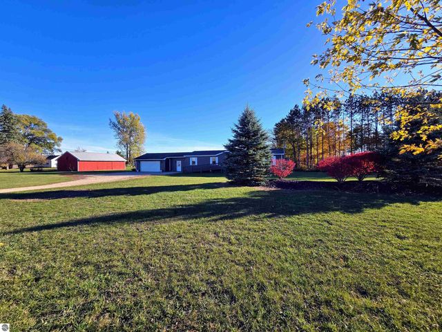 3085 Merrill Lake Drive, Sears, MI 49679
