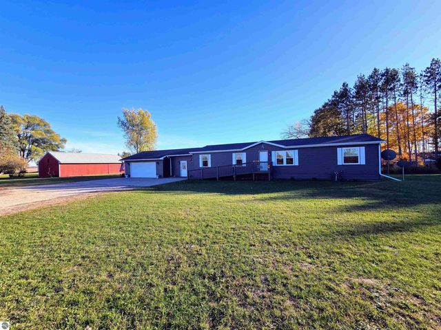 3085 Merrill Lake Drive, Sears, MI 49679