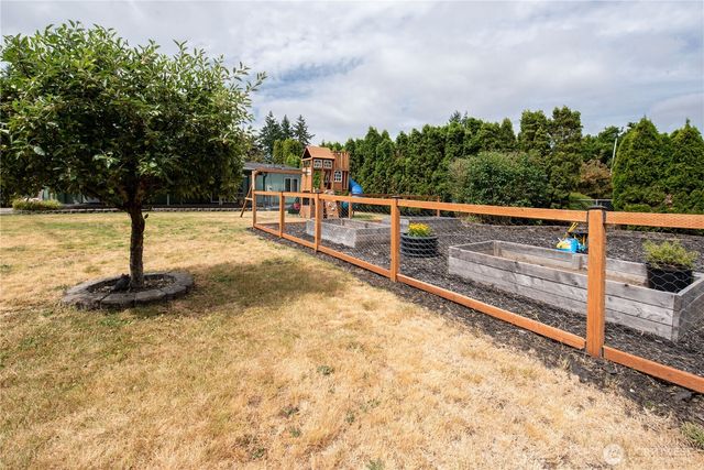 1729 154th Street S, Spanaway, WA 98387