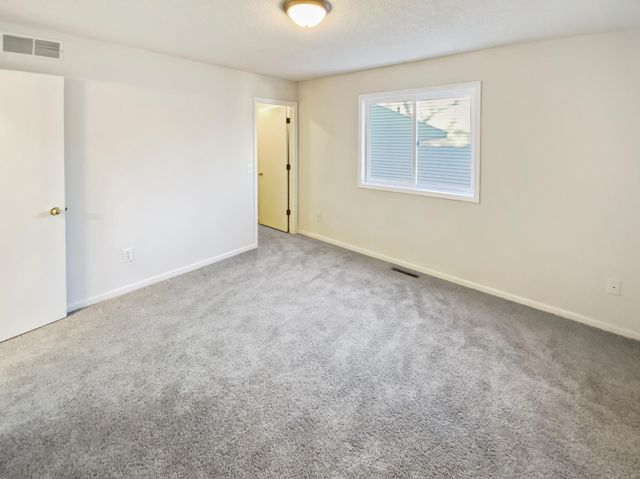 7631 Homestead Court S, Cottage Grove, MN 55016