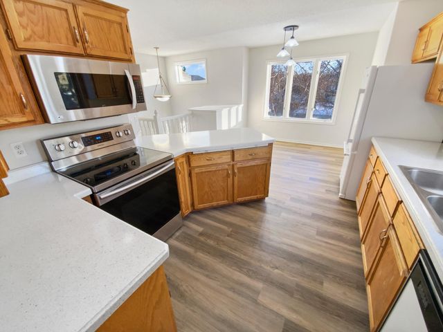 7631 Homestead Court S, Cottage Grove, MN 55016