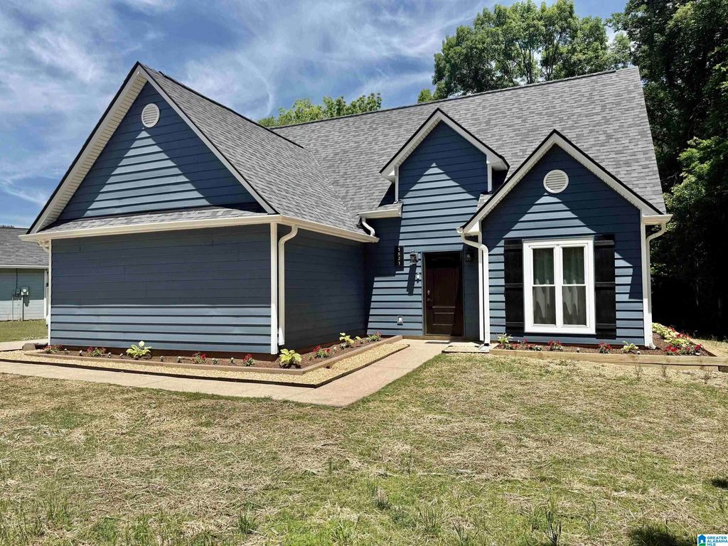 1521 OLIVER ROAD, Leeds, AL 35094