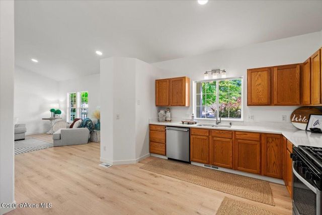 2072 W Ashley AVE, Coeur D'alene, ID 83815