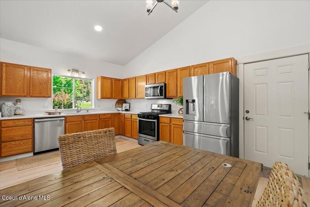 2072 W Ashley AVE, Coeur D'alene, ID 83815