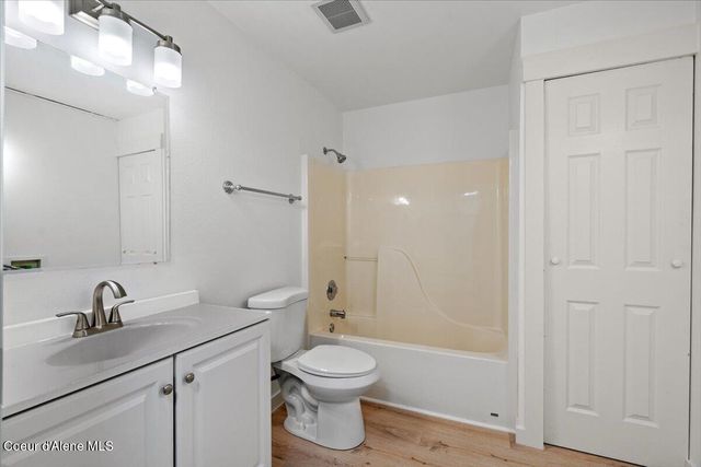 2072 W Ashley AVE, Coeur D'alene, ID 83815