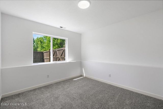2072 W Ashley AVE, Coeur D'alene, ID 83815