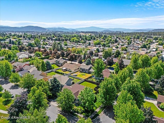 2072 W Ashley AVE, Coeur D'alene, ID 83815