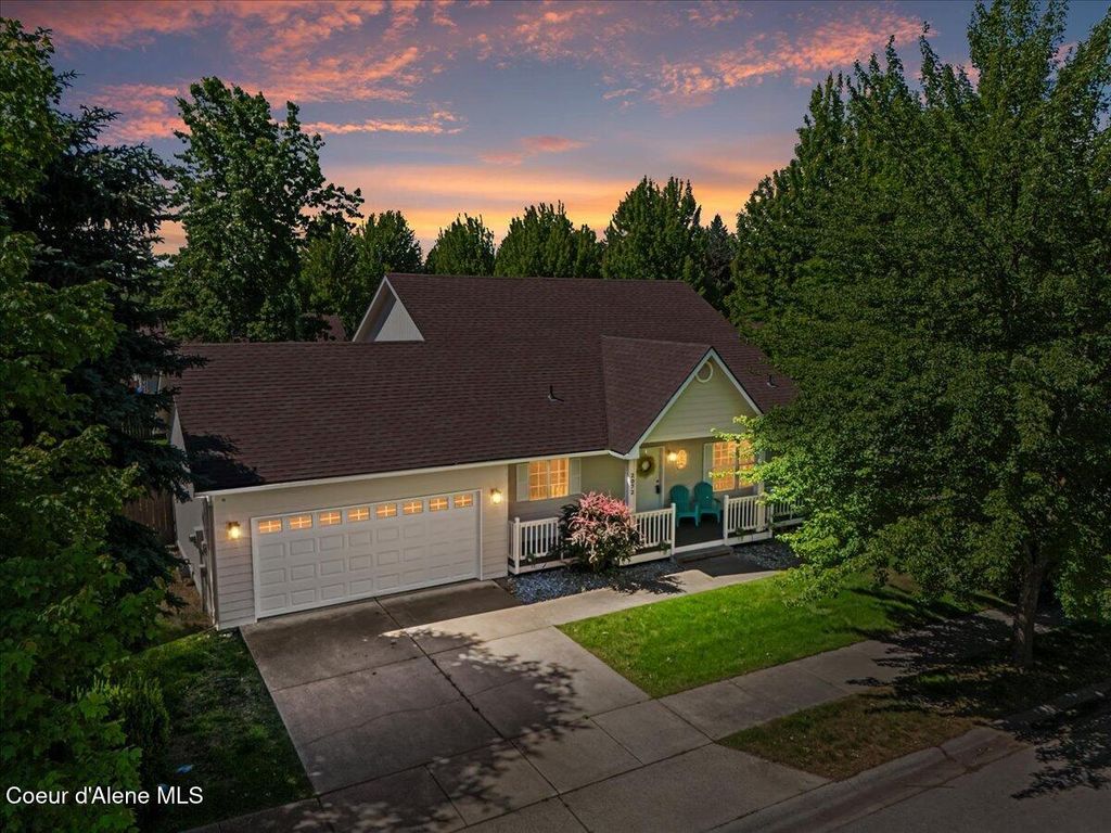 2072 W Ashley AVE, Coeur D'alene, ID 83815