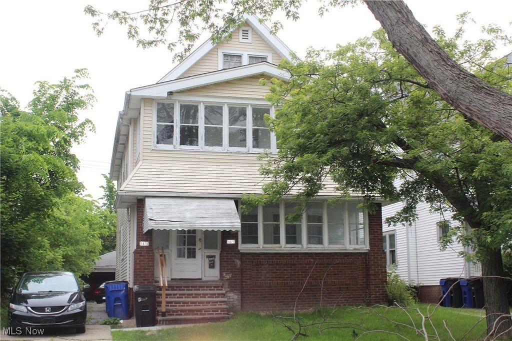 1875 Lampson Road, Cleveland, OH 44112