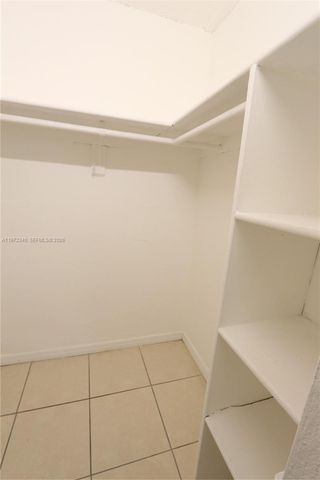 4550 NW 9th St 305E, Miami, FL 33126