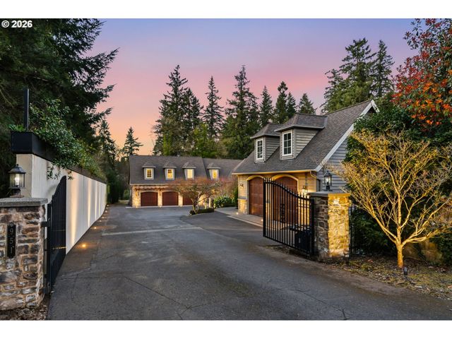 951 ATWATER Rd, Lake Oswego, OR 97034