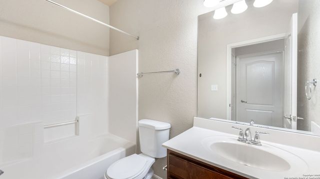 9511 Mill, San Antonio, TX 78254