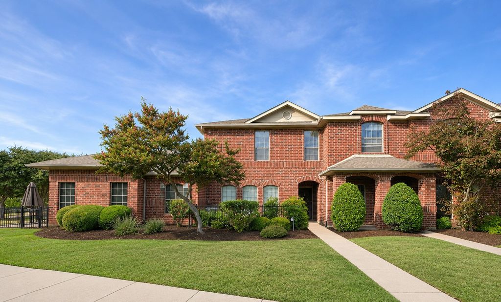 575 S Virginia Hills Drive 105, Mckinney, TX 75072