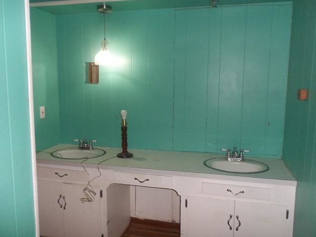 404 CRYSTAL STREET, Longview, TX 75604