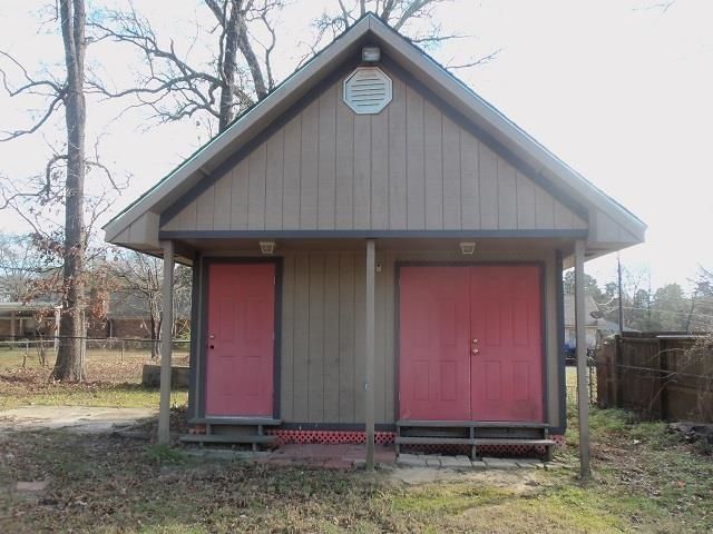 404 CRYSTAL STREET, Longview, TX 75604