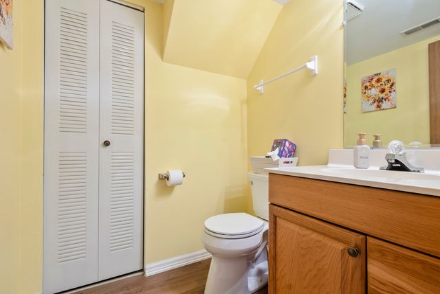 16106 Creekmont Court, Tinley Park, IL 60487